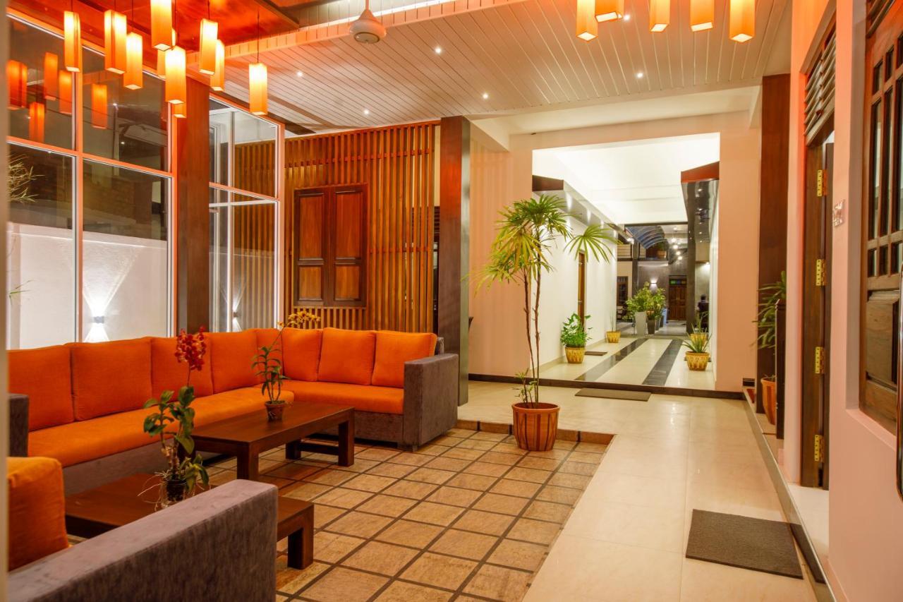 Mimoza Mirissa Bed & Breakfast Exterior photo
